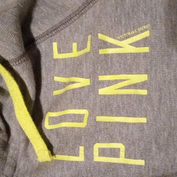 Pink jacket - Picture 3 of 3